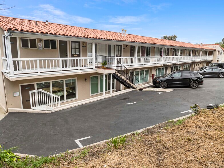 More Photos Of 316-348 Tejon Pl, Palos Verdes Estates Storefront Retail Office For Sale