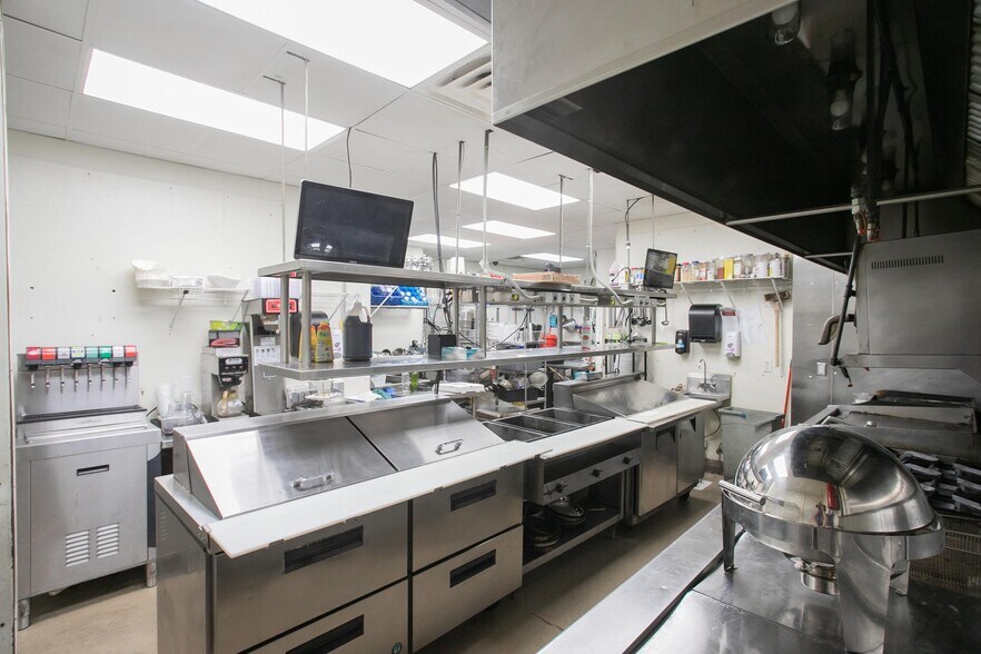 More Photos Of 1016 Woodland St, Nashville Restaurant For Lease