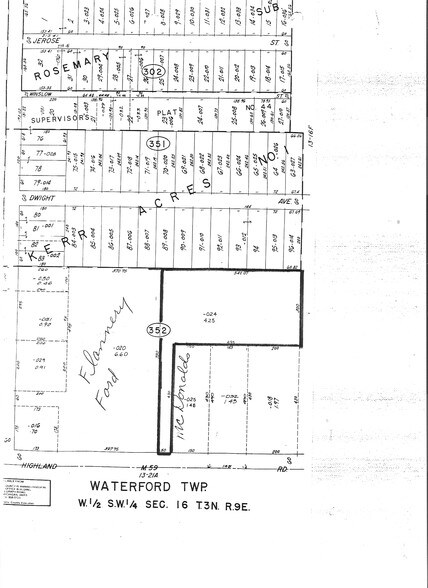 More Photos Of 7627-7633 Highland Rd, Waterford Storefront Retail Office For Sale