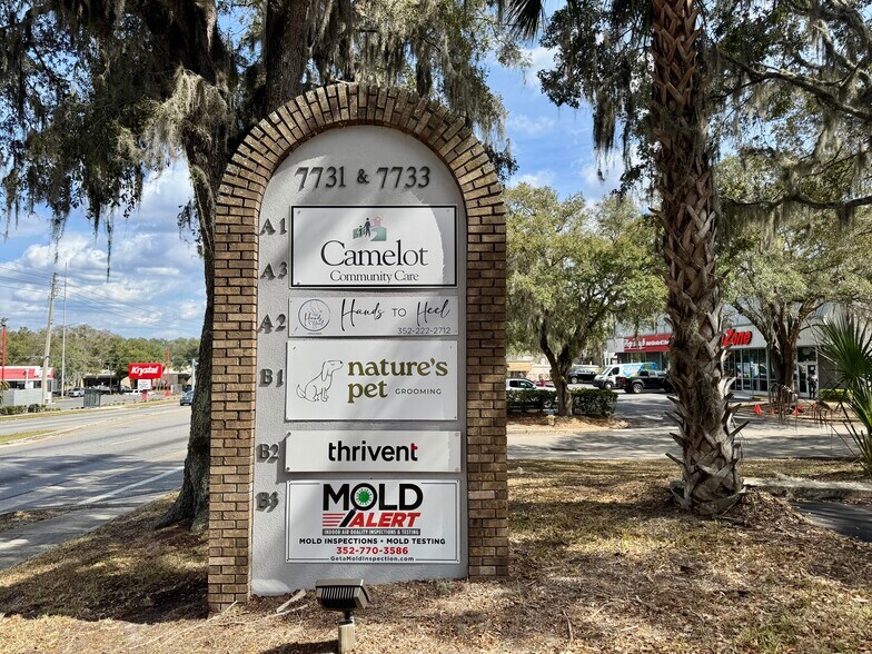 More Photos Of 7731 Newberry Rd, Gainesville Flex For Lease