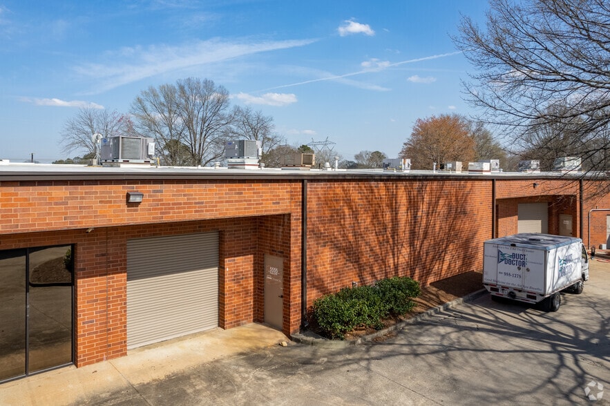 More Photos Of 5300 Oakbrook Pky, Norcross Unknown For Lease