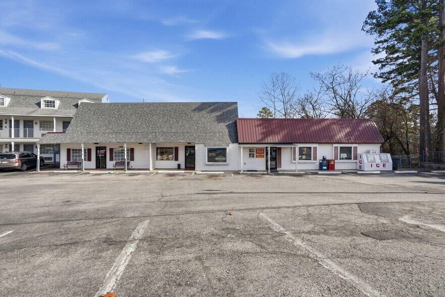 More Photos Of , Eureka Springs Unknown For Sale