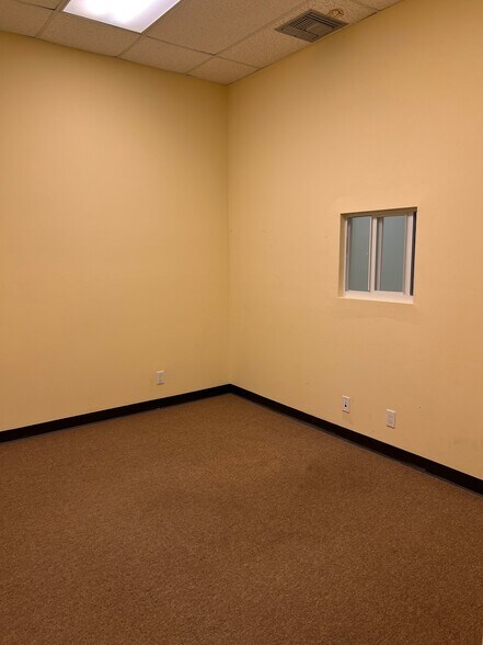 More Photos Of 1530 Cypress Dr, Jupiter Light Manufacturing For Lease
