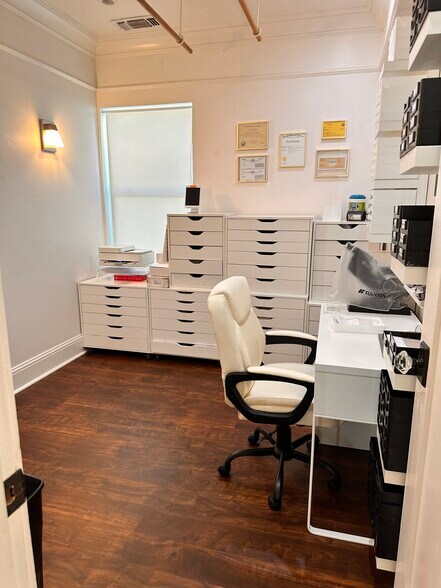 More Photos Of 3755 Taylor Rd, Loomis Freestanding For Sale