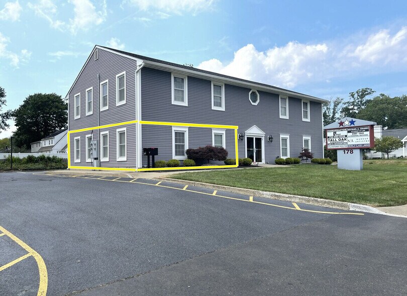 More Photos Of 178 South St, Freehold Medical For Lease
