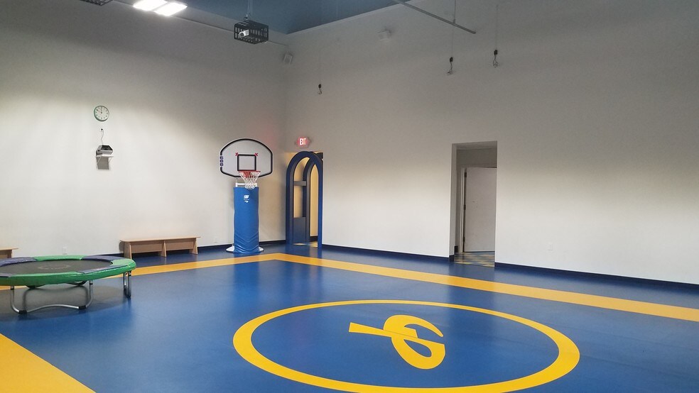 More Photos Of 160 Durham Ave, Metuchen Apartments For Lease