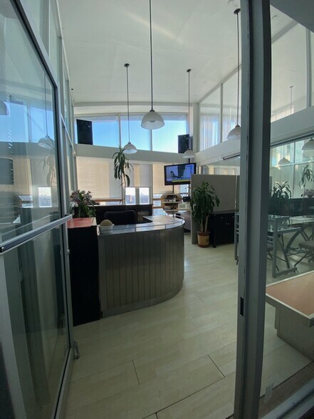More Photos Of 13631 41st Ave, Flushing Office For Lease