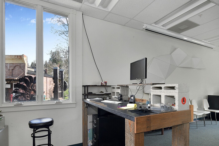 More Photos Of 100 Union St, Nevada City Office For Sale
