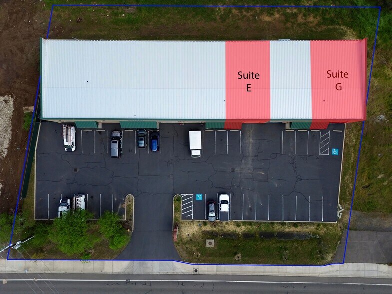More Photos Of 1007 S Pacific Hwy, Talent Flex For Lease