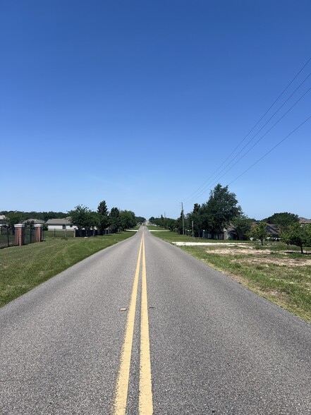 More Photos Of Lake Marie Dr, Dundee Land For Sale