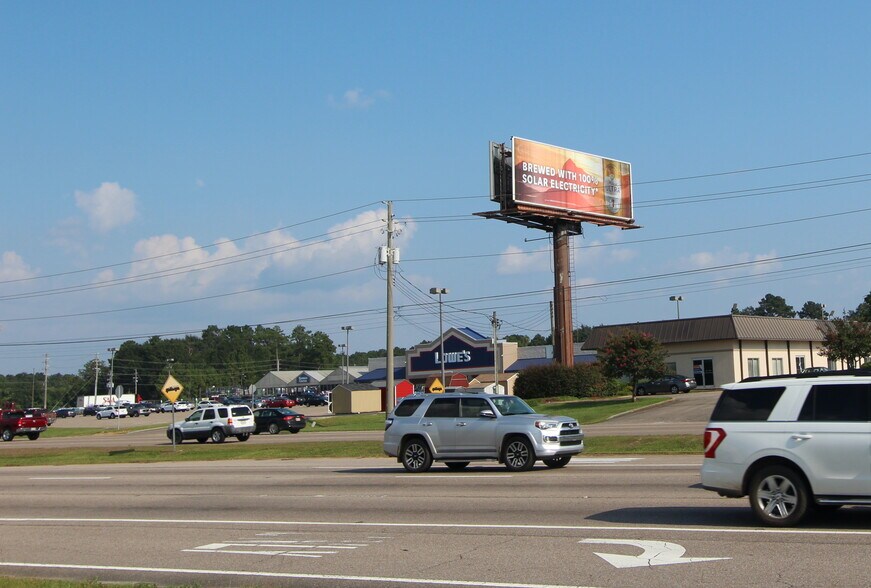 More Photos Of 6026-6030 Hwy 98, Hattiesburg Storefront For Lease