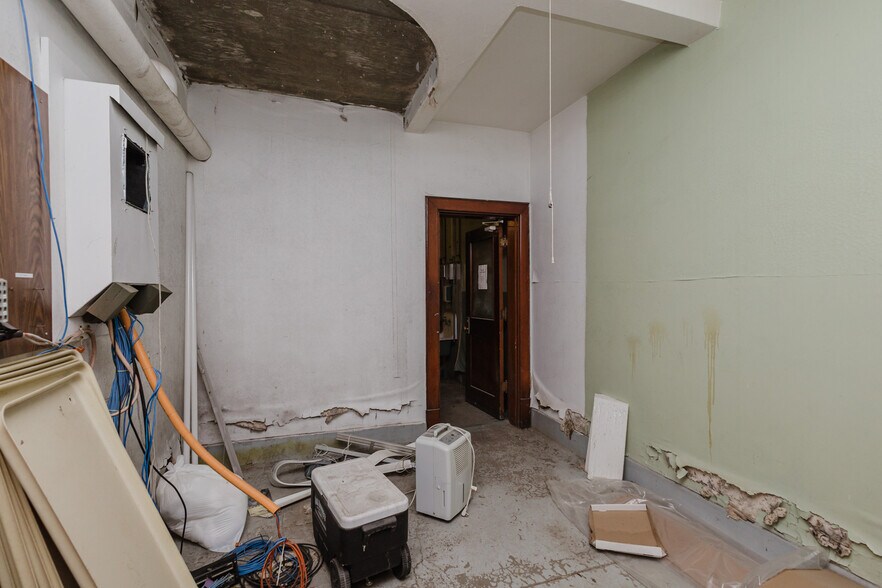 More Photos Of 920 Millington St, Winfield Storefront Retail Office For Sale
