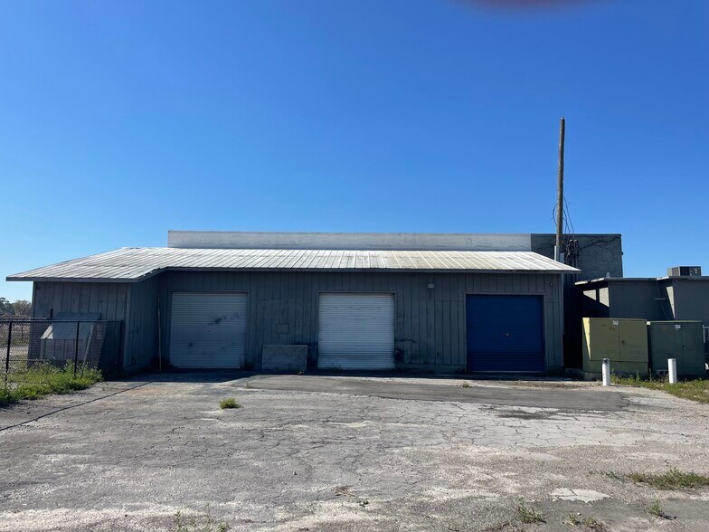 More Photos Of 937 Bulkhead Rd, Green Cove Springs Flex For Lease
