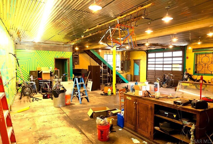 More Photos Of 329 Matthews St, Johnstown General Retail For Sale