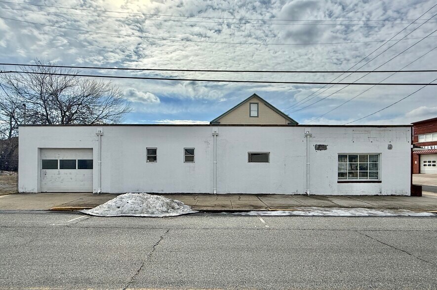 More Photos Of 427 Buck St, Millville Auto Repair For Sale