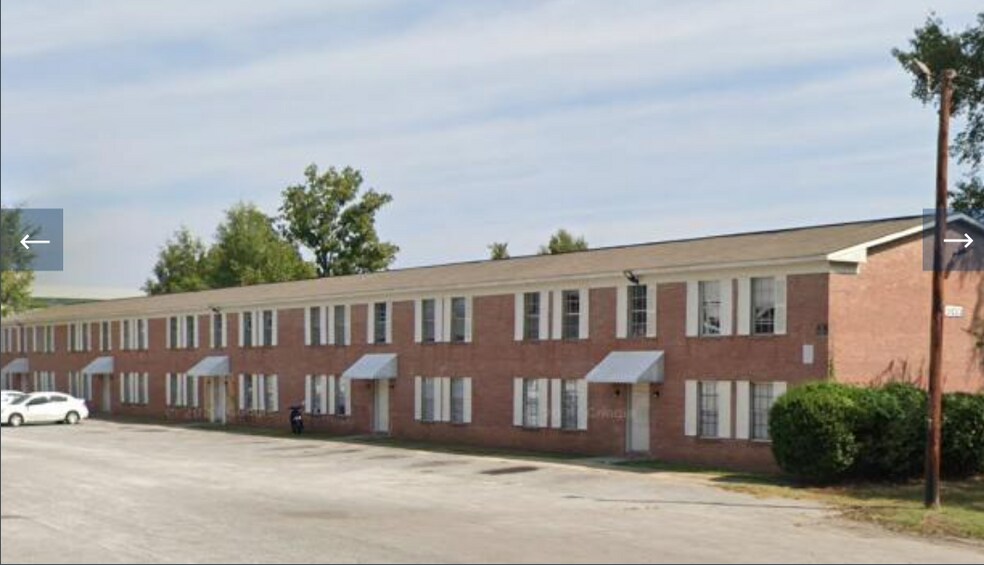 Primary Photo Of 3815-3823 Baker Plaza Dr, Columbus Apartments For Sale
