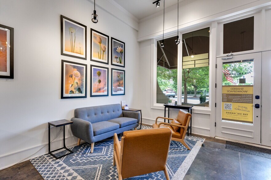 More Photos Of 207 W Jefferson St, Madison Coworking Space