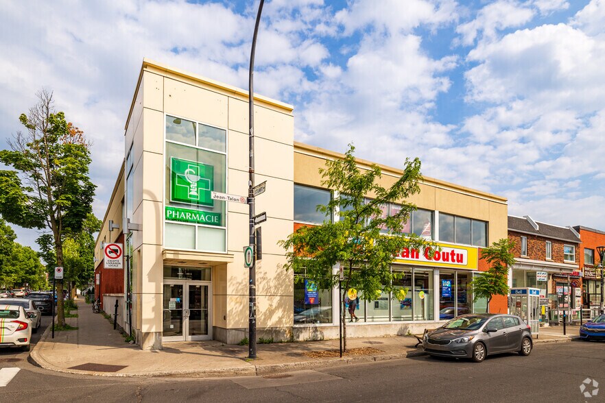 Primary Photo Of 928-930 Rue Jean-Talon O, Montréal Storefront For Lease