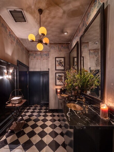 More Photos Of 3920-3930 W Sunset Blvd, Los Angeles Storefront Retail Office For Sale