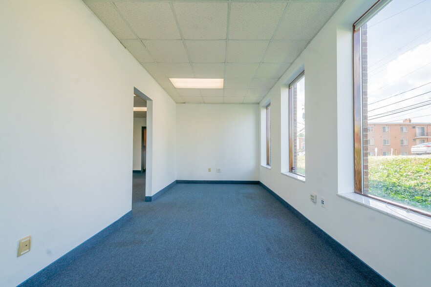 More Photos Of 12575 Rockside Rd, Garfield Heights Medical For Sale