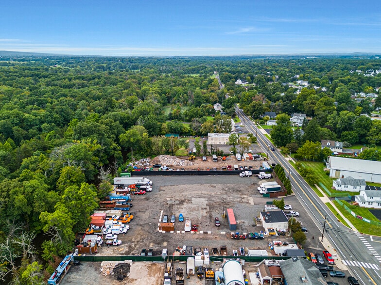 More Photos Of 65 Old York Rd, Bridgewater Land For Lease