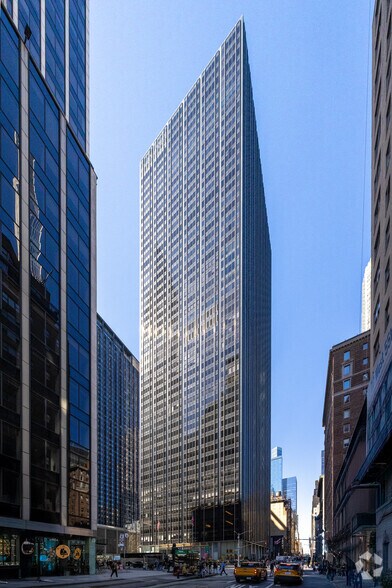 More Photos Of 1345 Avenue of the Americas, New York Office For Lease