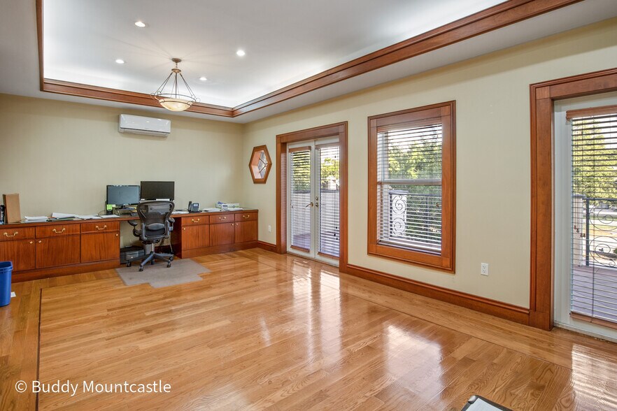 More Photos Of 4551 Ponce De Leon Blvd, Coral Gables Medical For Lease