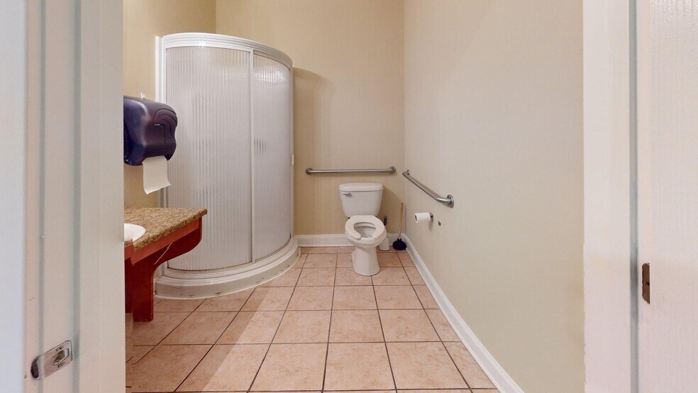 More Photos Of 2795 Main St, Snellville Medical For Lease
