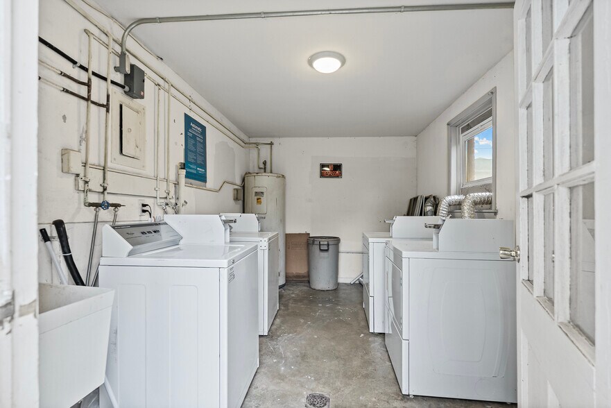 More Photos Of 1200 Liggates Rd, Lynchburg Apartments For Sale