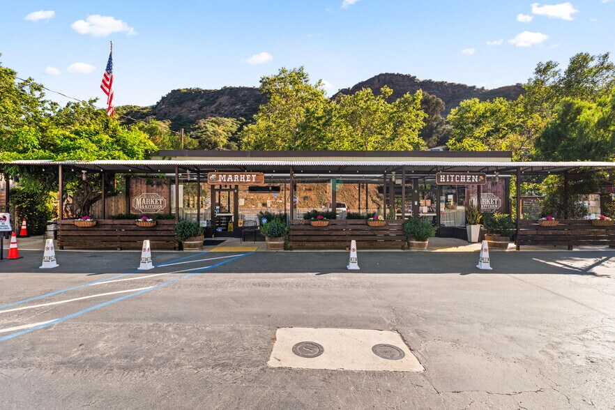 More Photos Of 28192 Silverado Canyon Rd, Silverado General Retail For Sale