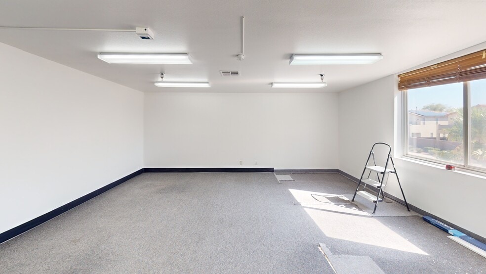 More Photos Of 759 Middlegate Rd, Henderson Warehouse For Lease