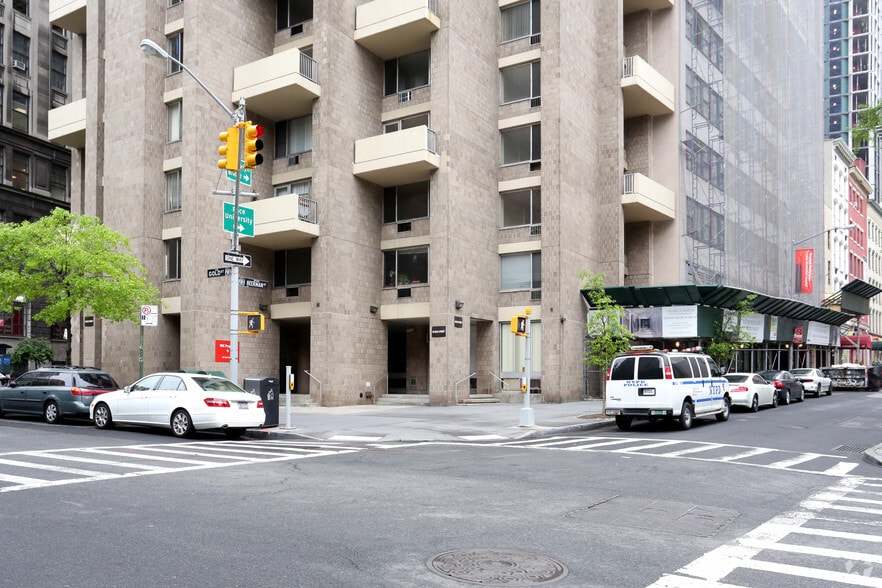 More Photos Of 69 Gold St, New York Apartments For Sale