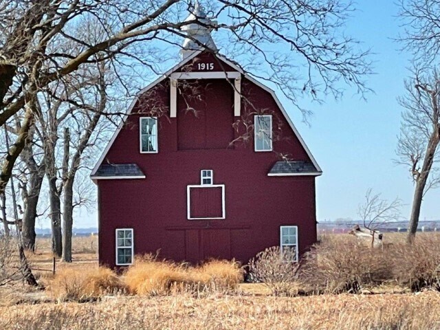 More Photos Of 14152 Highway K64, Whiting Specialty For Sale