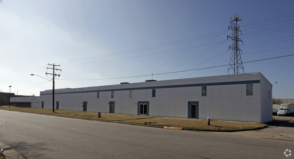 More Photos Of 1381-1397 Baker Rd, Virginia Beach Flex For Sale
