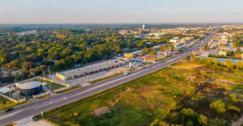 More Photos Of 4915 Fm 2920 Rd, Spring Unknown For Lease