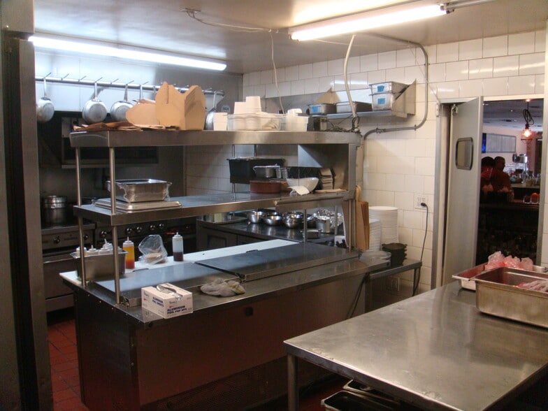 More Photos Of 3129 W Sunset Blvd, Los Angeles Apartments For Lease