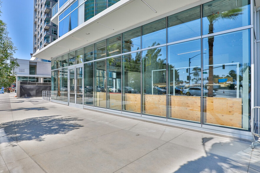 More Photos Of 777 E Ocean Blvd, Long Beach Apartments For Lease