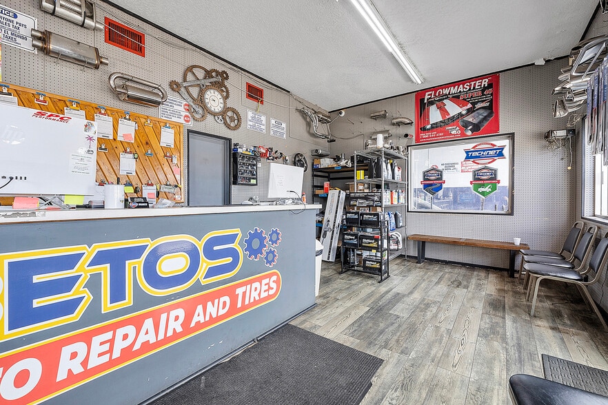 More Photos Of 3593 S Military Trl, Lake Worth Auto Repair For Sale