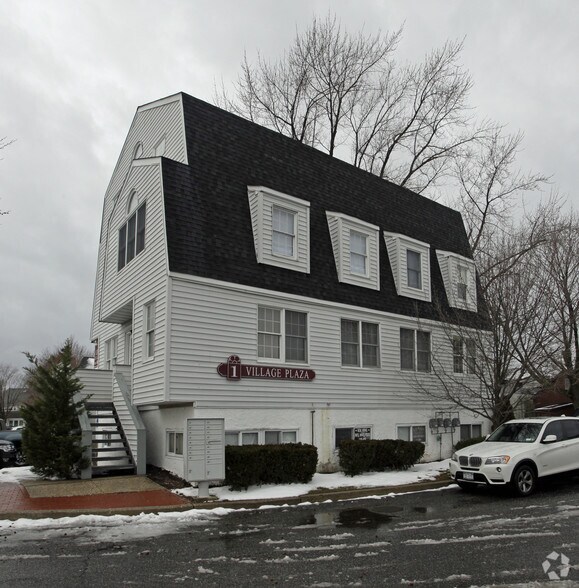 Primary Photo Of 1 Village Plz, Kings Park Office For Lease