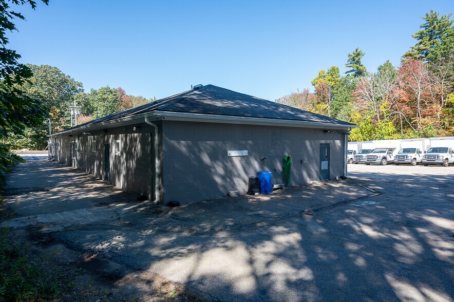 More Photos Of 10 Meadow Rd, Spencer Lodge Meeting Hall For Sale