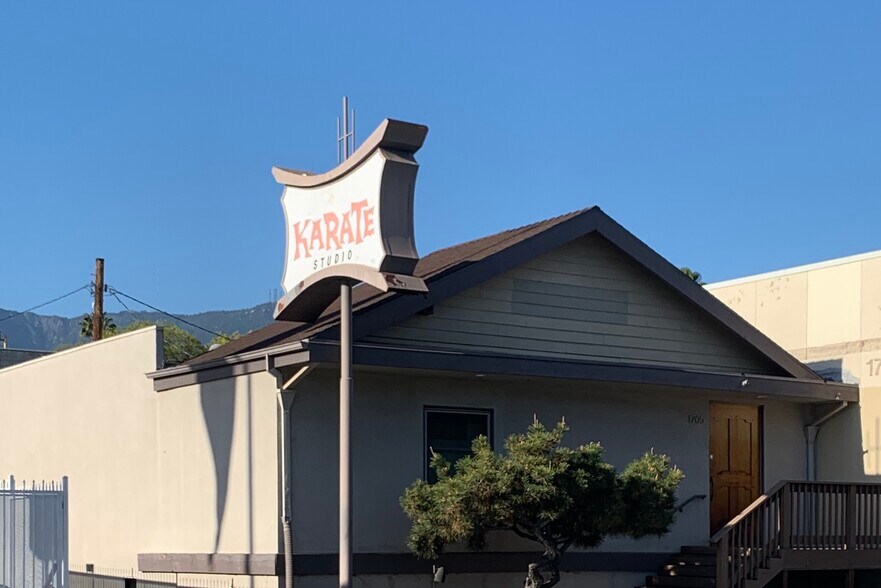 Primary Photo Of 1705 E Walnut St, Pasadena Loft Creative Space For Sale