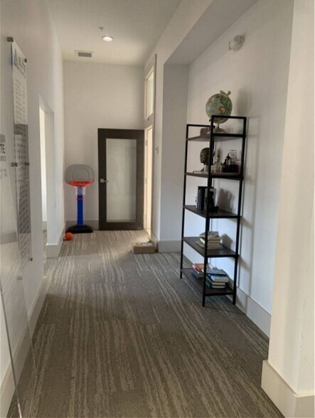 More Photos Of 1726 E 7th Ave, Tampa Loft Creative Space For Lease