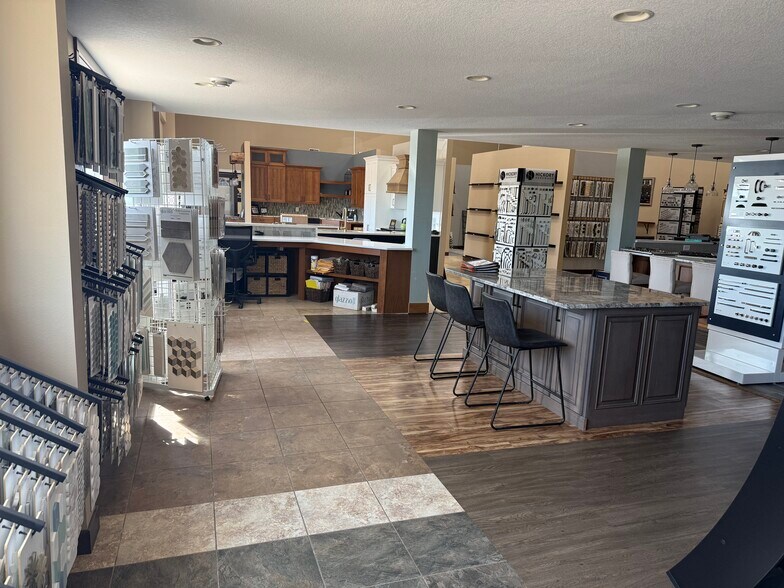 More Photos Of 1750 Hallie Rd, Chippewa Falls General Retail For Sale