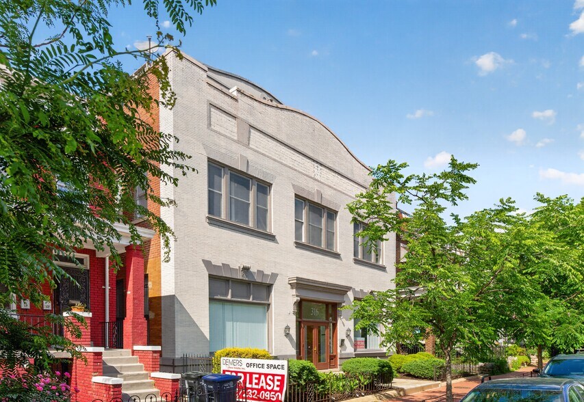 More Photos Of 316 F St NE, Washington Office For Lease