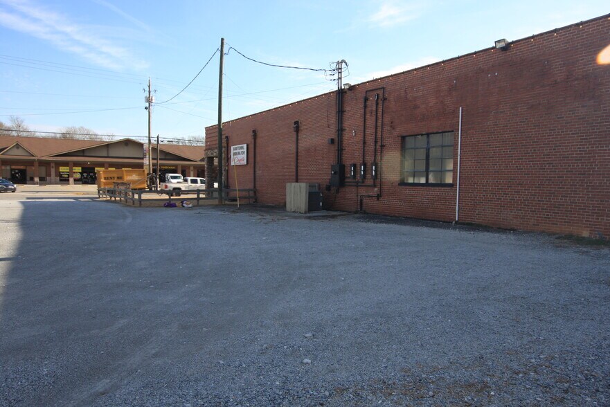 More Photos Of 217 W Elm St, Rockmart Specialty For Sale
