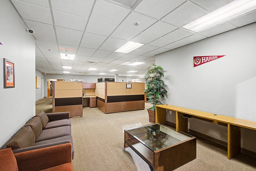 More Photos Of 2588 Fire Mesa St, Las Vegas Office For Lease