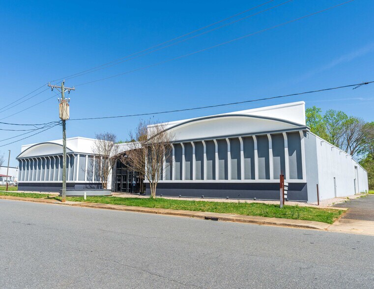 Primary Photo Of 2719 Westport Rd, Charlotte Warehouse For Sale