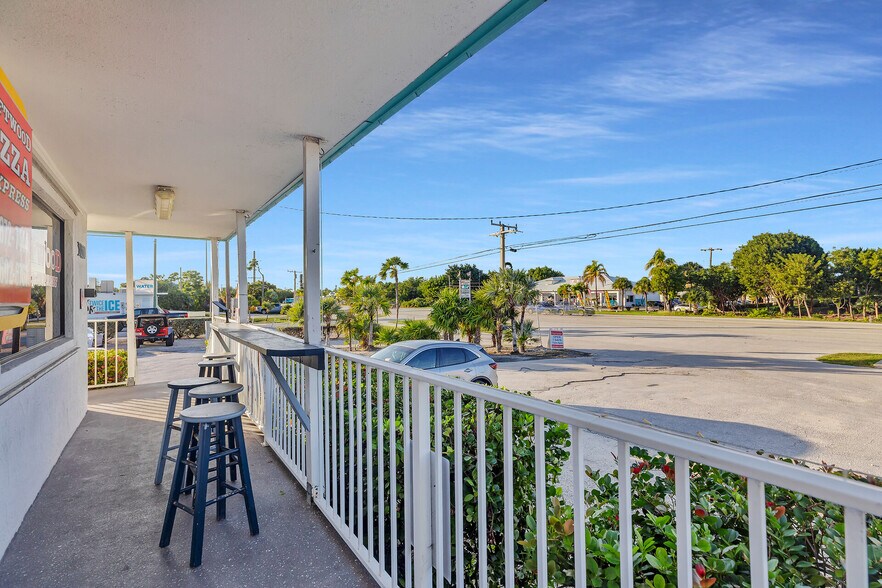 More Photos Of 30348 Overseas Hwy, Big Pine Key General Retail For Sale