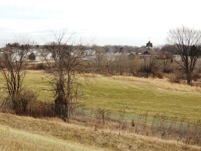 More Photos Of 7900 Brixham Rd, Rockford Land For Sale