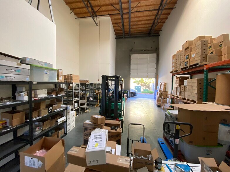 More Photos Of 1568 Lancaster Point Way, San Diego Flex For Sale